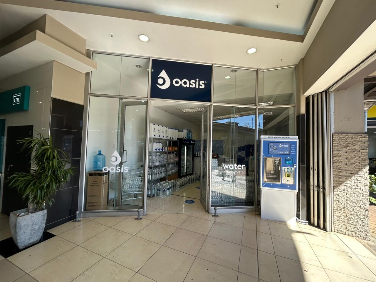 Oasis store with Water ATM at entrance